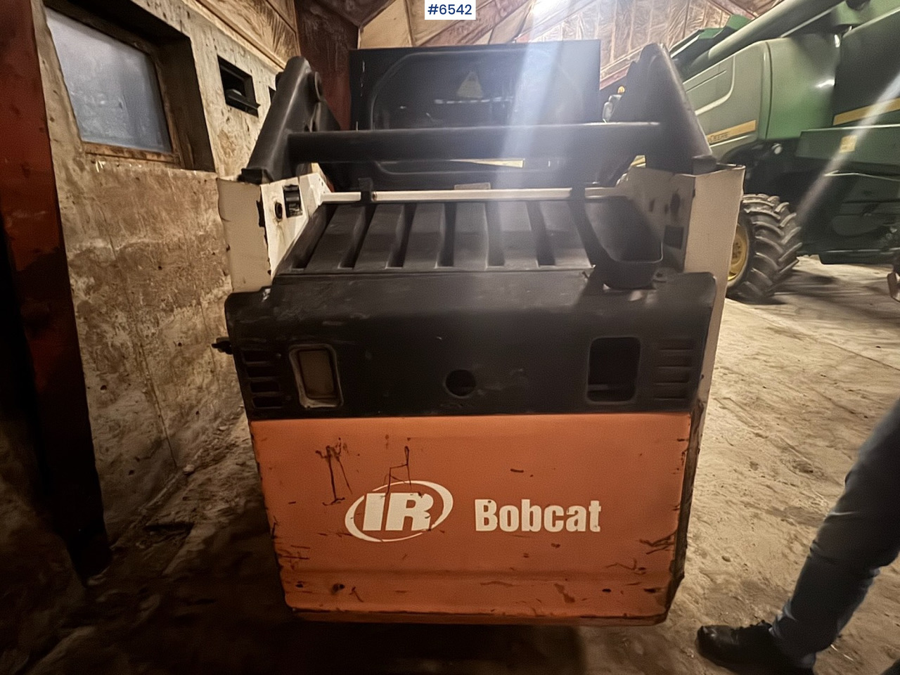 Approx. 1993 Bobcat 7753 skid steer - Cargadora articulada: foto 4 Approx. 1993 Bobcat 7753 skid steer - Cargadora articulada: foto 4