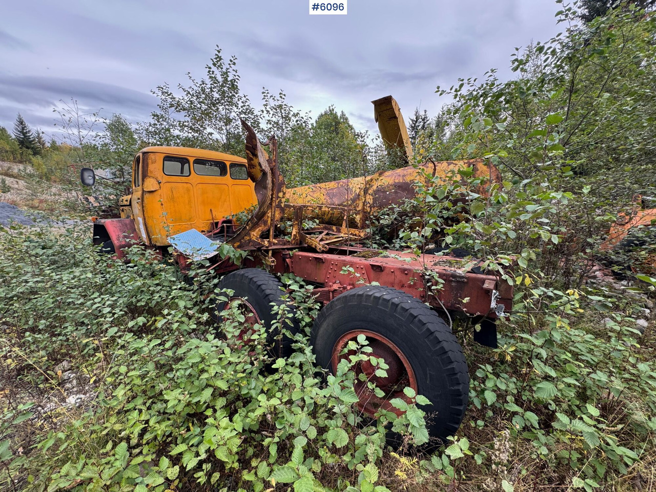 Magirus Deutz Merkur 6-axle truck - Camión: foto 3 Magirus Deutz Merkur 6-axle truck - Camión: foto 3