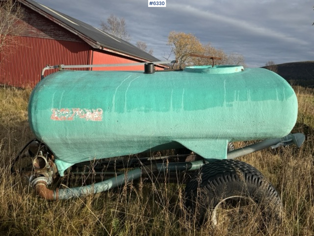 Doff X 3,500-liter manure spreader - Cuba de purín: foto 3 Doff X 3,500-liter manure spreader - Cuba de purín: foto 3