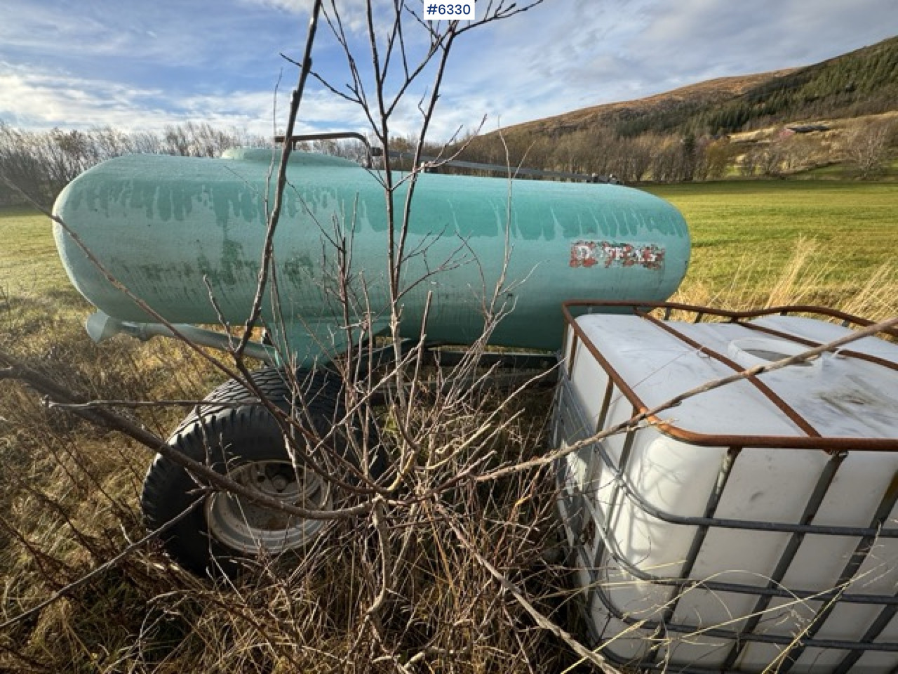Doff X 3,500-liter manure spreader - Cuba de purín: foto 2 Doff X 3,500-liter manure spreader - Cuba de purín: foto 2