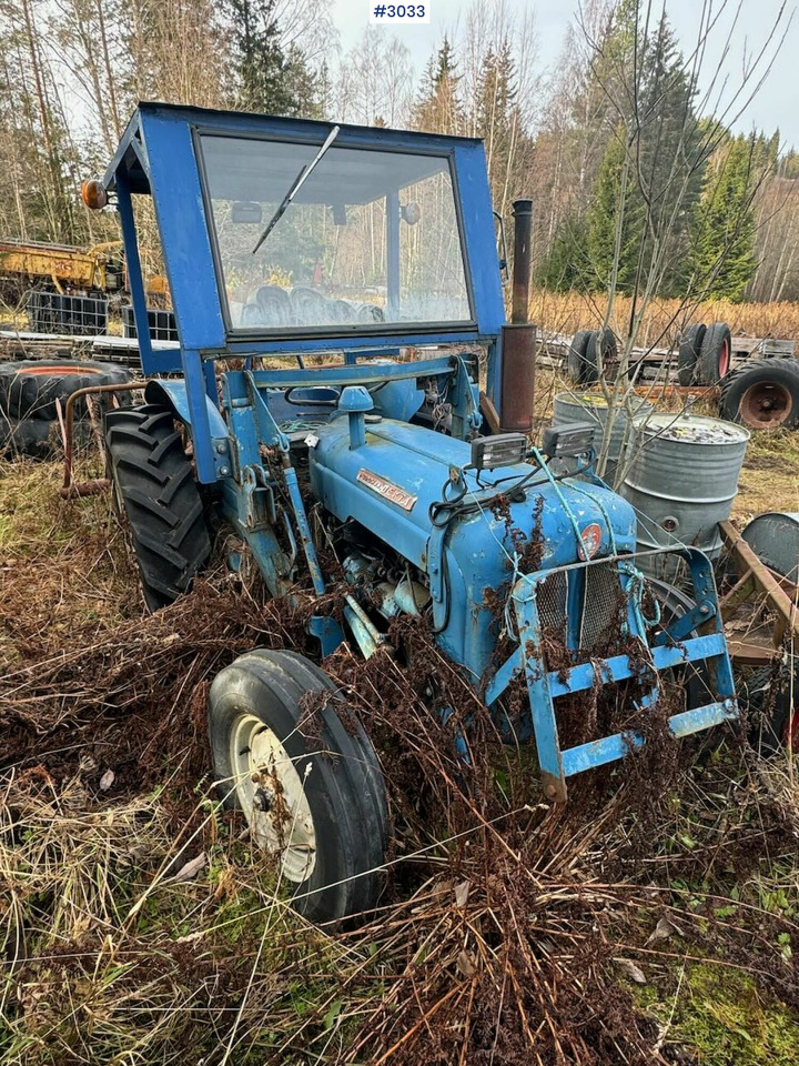 Ford Dexta tractor. Rep object. - Tractor: foto 4 Ford Dexta tractor. Rep object. - Tractor: foto 4