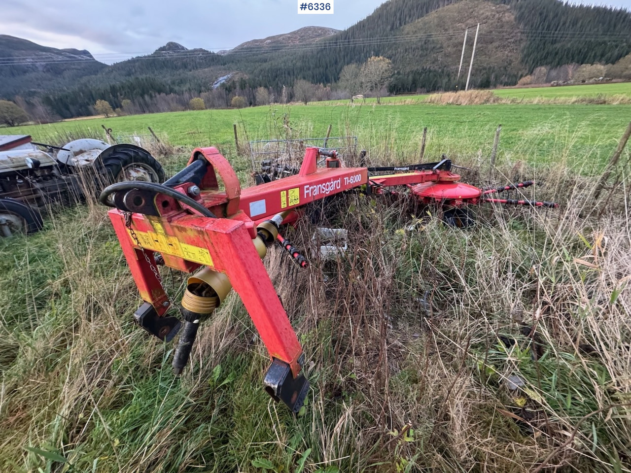 Fransgård TI-6000 combi rake - Maquinaria de henificación: foto 4 Fransgård TI-6000 combi rake - Maquinaria de henificación: foto 4