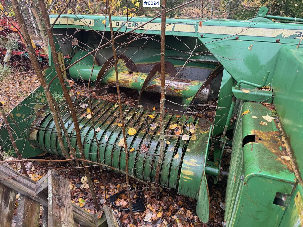 John Deere 332 - Maquinaria de henificación: foto 5 John Deere 332 - Maquinaria de henificación: foto 5