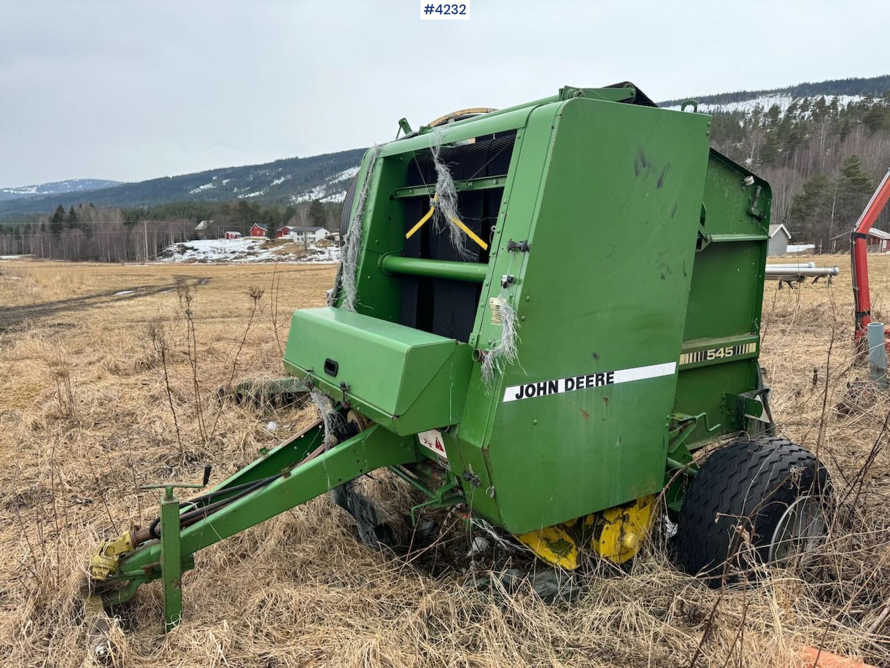 John Deere 545 Round baler - Maquinaria de henificación: foto 1 John Deere 545 Round baler - Maquinaria de henificación: foto 1