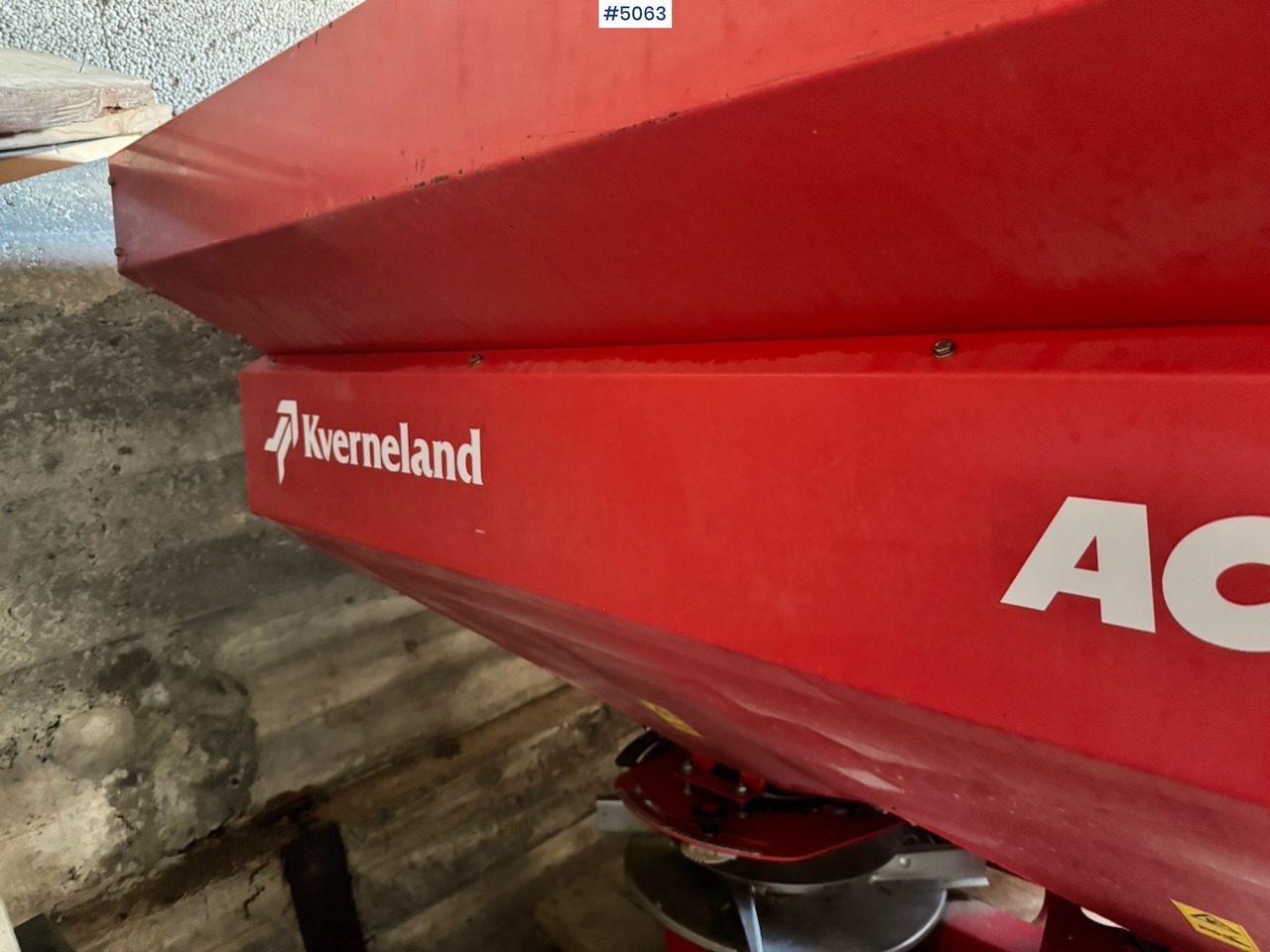 Esparcidor de fertilizantes Kverneland Accord Fertilizer spreader: foto 9