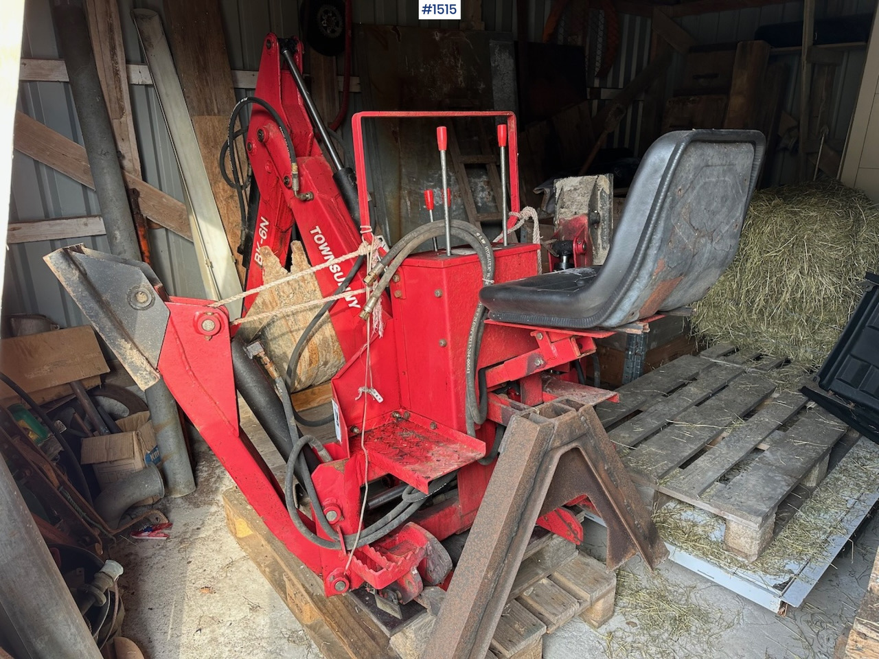 Townsunny BK-6N digger for tractor - Equipo para trabajo del suelo: foto 1 Townsunny BK-6N digger for tractor - Equipo para trabajo del suelo: foto 1