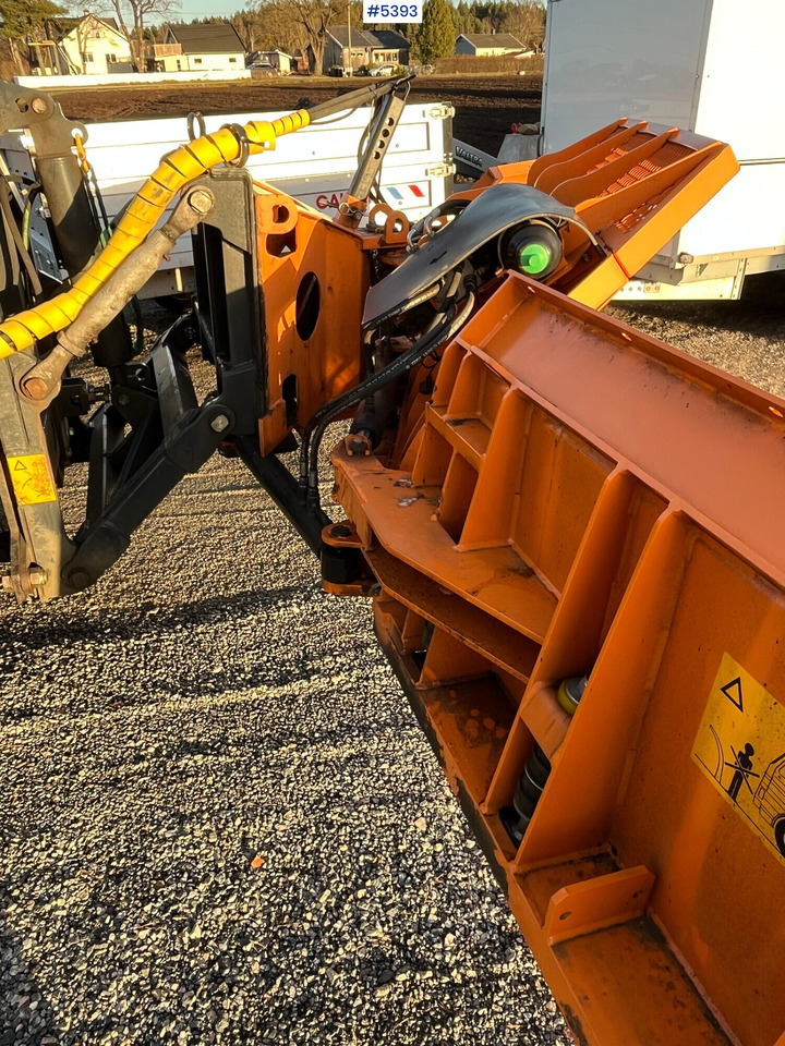 Valtra T 174 E Twintrac Tractor - Tractor: foto 5 Valtra T 174 E Twintrac Tractor - Tractor: foto 5