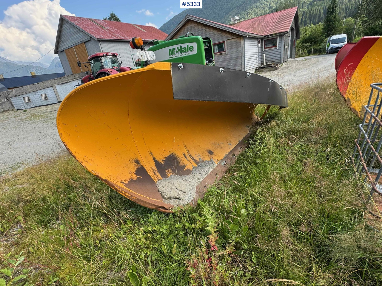 AM Teho 2600 snow plow - Vehículo municipal: foto 2 AM Teho 2600 snow plow - Vehículo municipal: foto 2