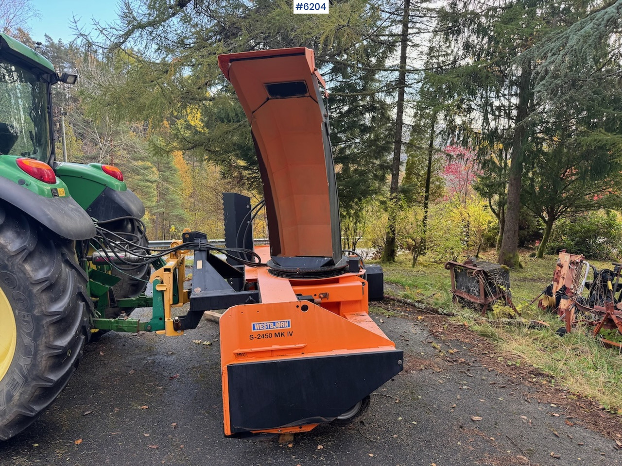 Westbjørn S-2450 MK IV Snow Blower. Only used for 6 hours. - Vehículo municipal: foto 4 Westbjørn S-2450 MK IV Snow Blower. Only used for 6 hours. - Vehículo municipal: foto 4