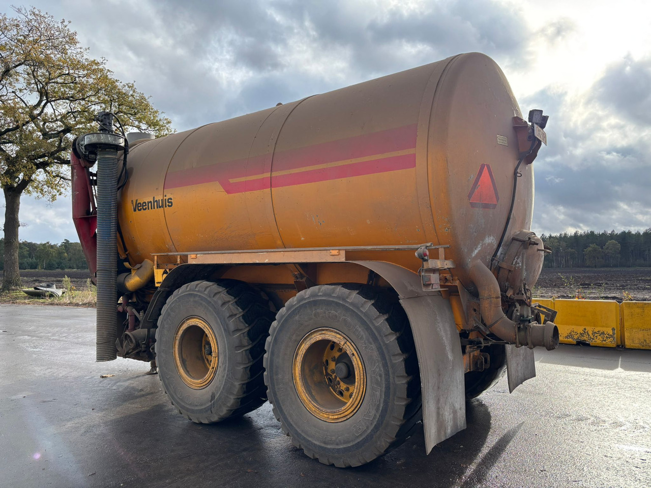 Veenhuis 19000 - Cuba de purín: foto 3 Veenhuis 19000 - Cuba de purín: foto 3