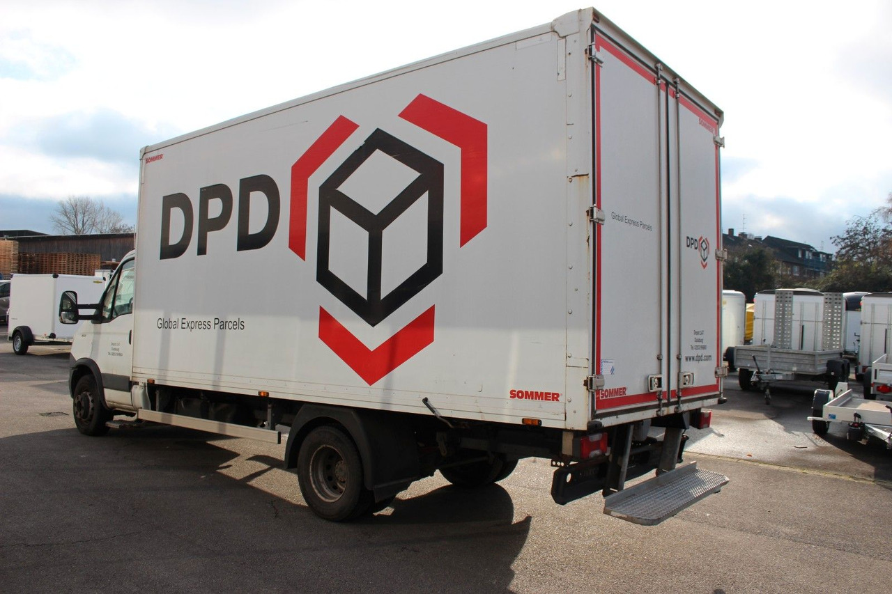 Iveco Daily 70C17 Koffer - Furgoneta caja cerrada: foto 4 Iveco Daily 70C17 Koffer - Furgoneta caja cerrada: foto 4