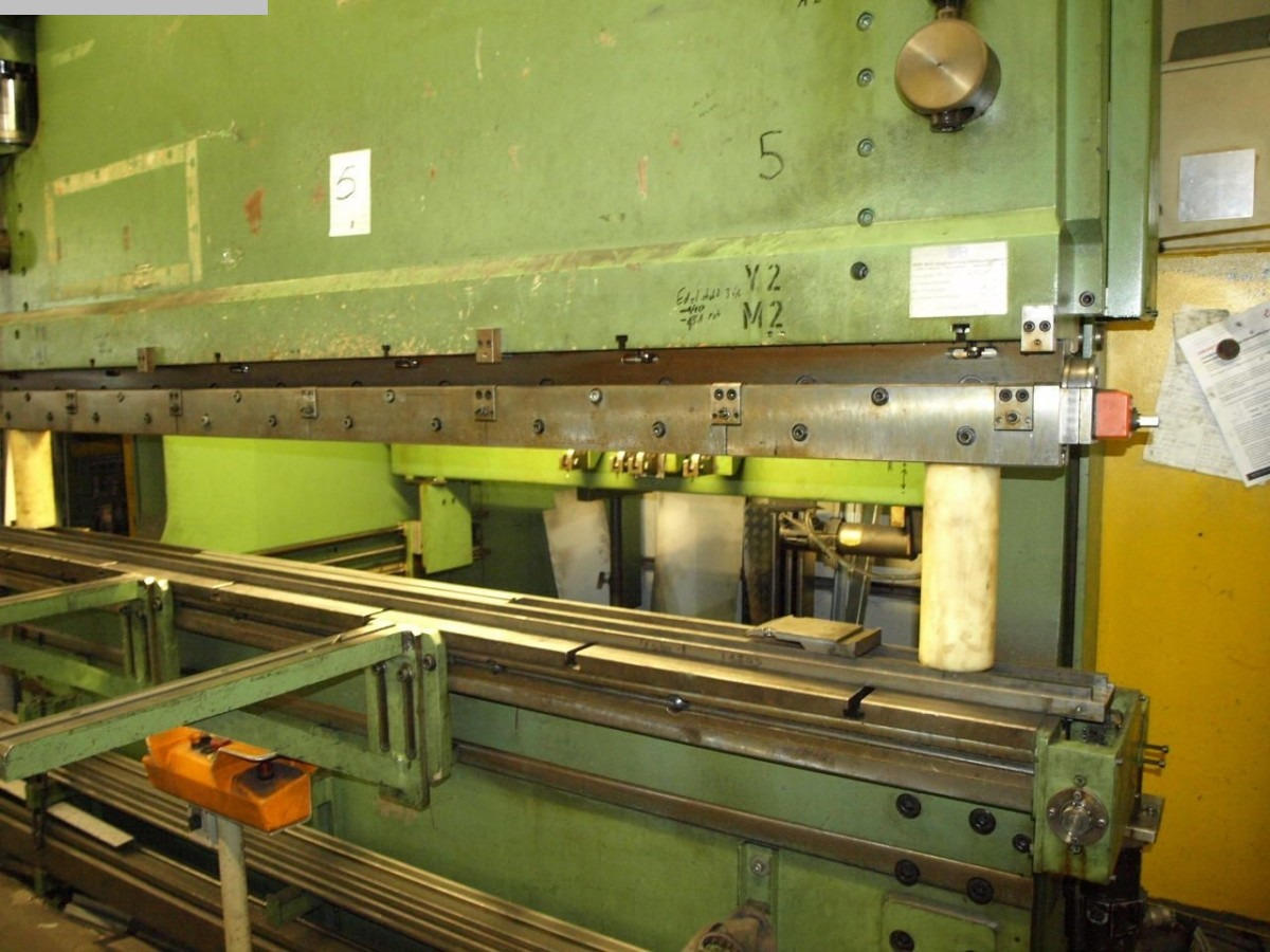 LOTZE 309x3000kn - Prensa plegadora: foto 4 LOTZE 309x3000kn - Prensa plegadora: foto 4