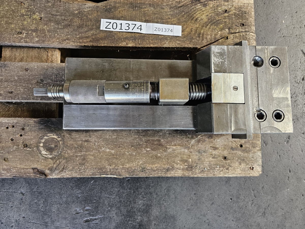 Vis Hydraulik 20700 - Recambio para Máquina herramienta: foto 3 Vis Hydraulik 20700 - Recambio para Máquina herramienta: foto 3