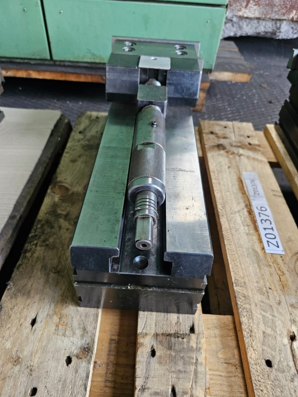 Vis Hydraulik 20700 - Recambio para Máquina herramienta: foto 2 Vis Hydraulik 20700 - Recambio para Máquina herramienta: foto 2