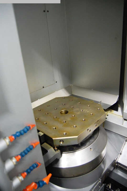 TOYODA Lineam III - Centro de mecanizado CNC: foto 4 TOYODA Lineam III - Centro de mecanizado CNC: foto 4