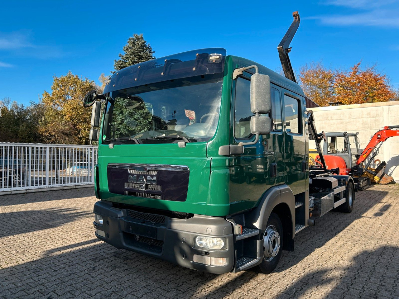 MAN 12.250 Doppelkabine Abroller - Camión multibasculante: foto 3 MAN 12.250 Doppelkabine Abroller - Camión multibasculante: foto 3