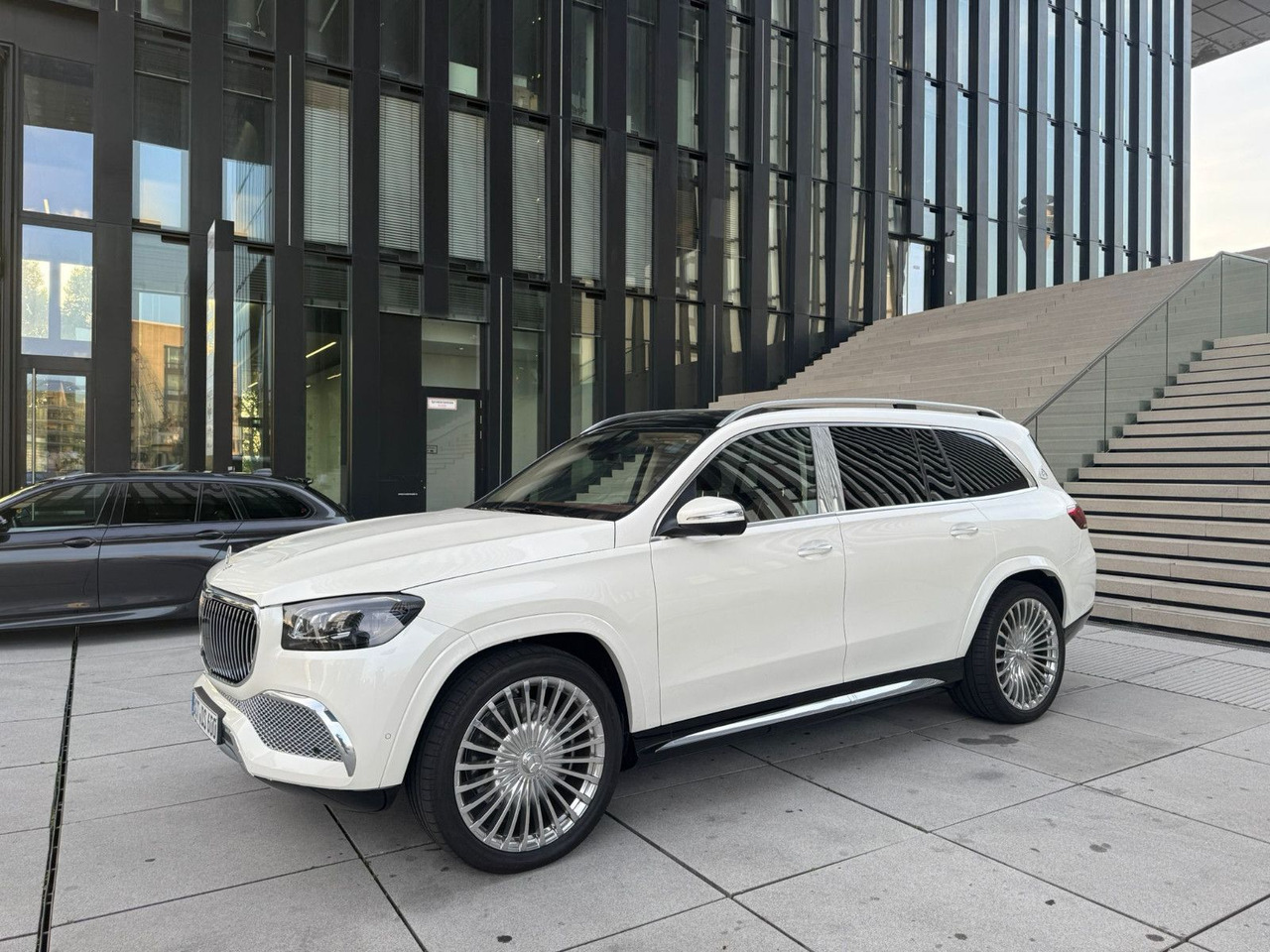 Mercedes-Benz GLS 600 Maybach 4Matic | 23 ZOLL | BURMESTER Mercedes-Benz GLS 600 Maybach 4Matic | 23 ZOLL | BURMESTER - SUV/ Todoterreno: foto 1 Mercedes-Benz GLS 600 Maybach 4Matic | 23 ZOLL | BURMESTER Mercedes-Benz GLS 600 Maybach 4Matic | 23 ZOLL | BURMESTER - SUV/ Todoterreno: foto 1