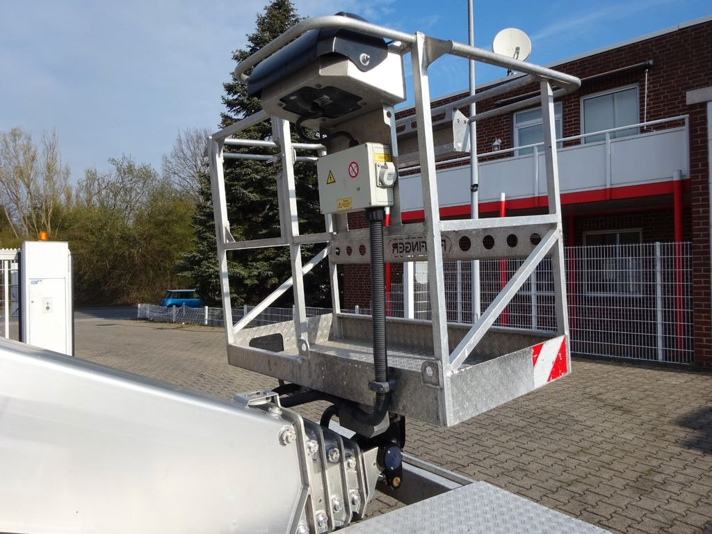 Camión con plataforma elevadora, Furgoneta Nissan CABSTAR 35.13 PALFINGER Steiger P260B 26 Meter: foto 11