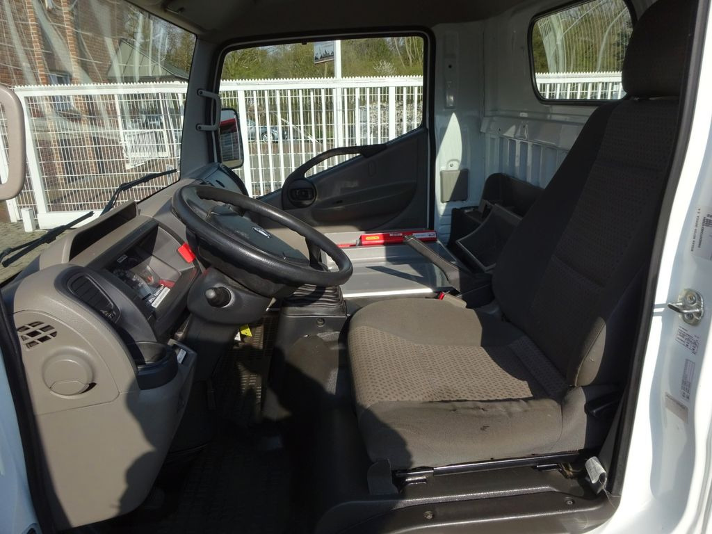 Camión con plataforma elevadora, Furgoneta Nissan CABSTAR 35.13 PALFINGER Steiger P260B 26 Meter: foto 14