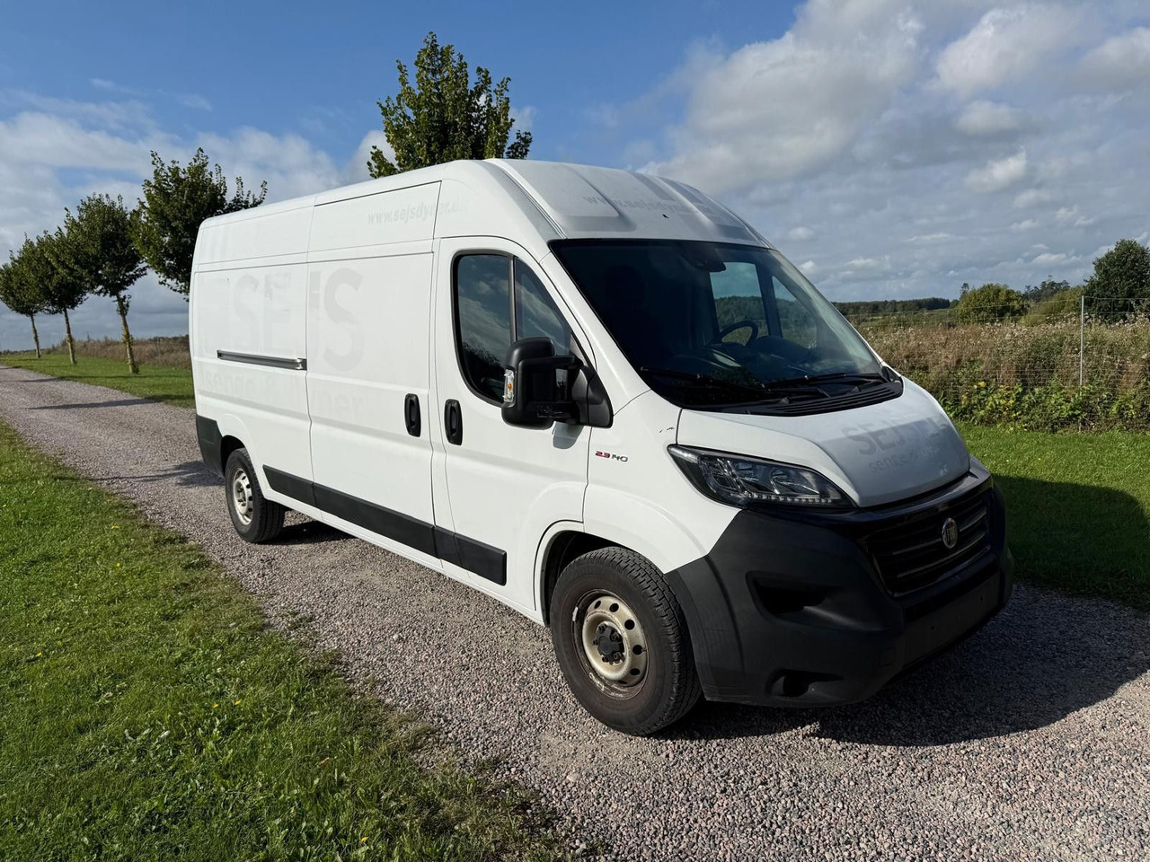 Fiat Ducato Grossr.-Kasten 35 140 L4H2 *NEW TUV* - Furgón: foto 1 Fiat Ducato Grossr.-Kasten 35 140 L4H2 *NEW TUV* - Furgón: foto 1