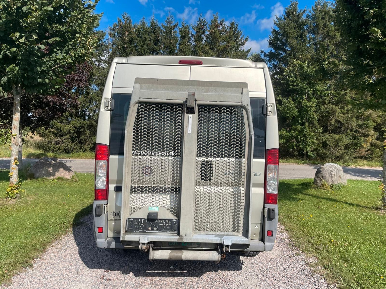 Fiat Ducato Luxusbus Panorama *9 Seats Handicap Lift - Furgoneta de pasajeros: foto 4 Fiat Ducato Luxusbus Panorama *9 Seats Handicap Lift - Furgoneta de pasajeros: foto 4