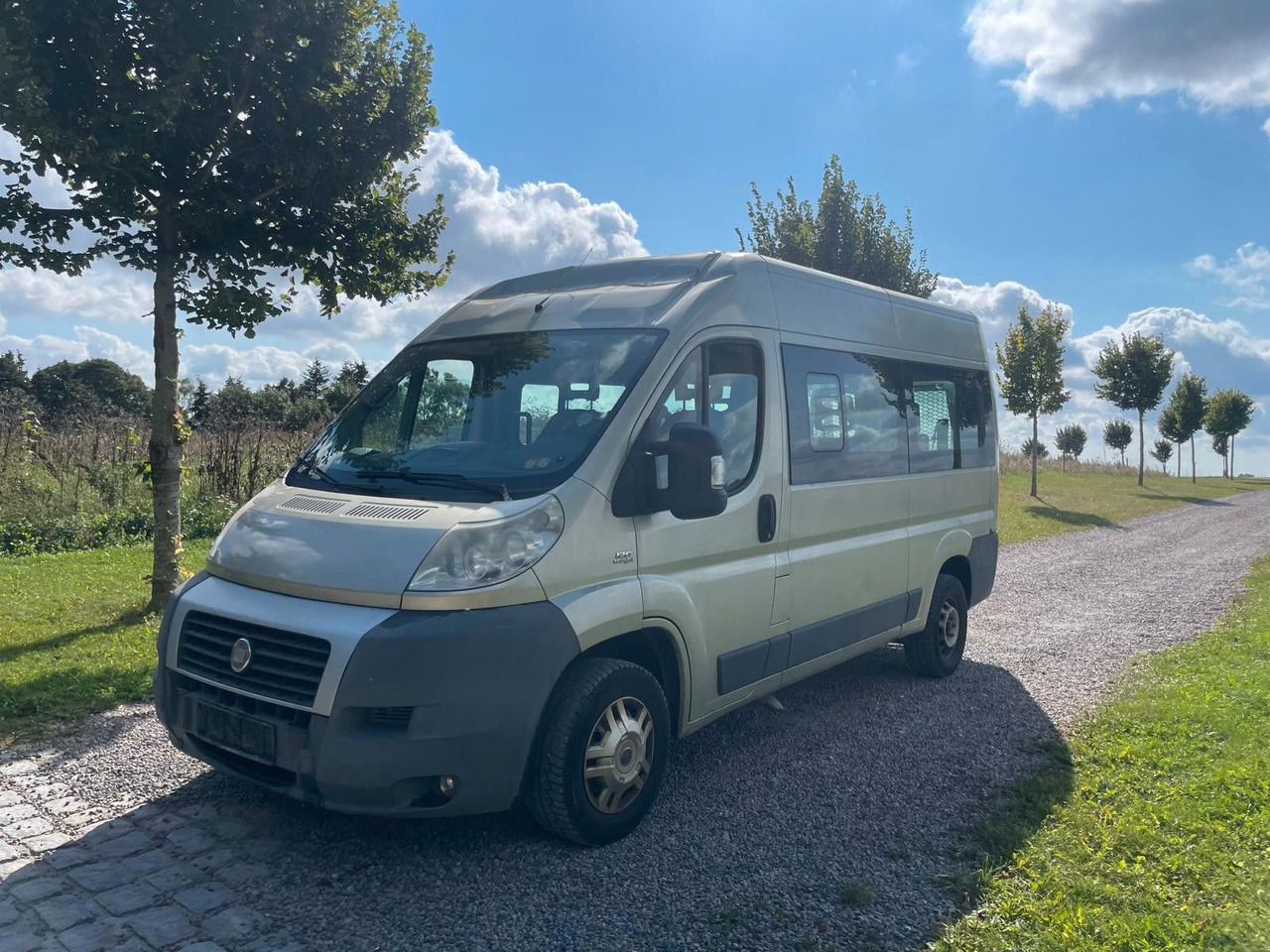 Fiat Ducato Luxusbus Panorama *9 Seats Handicap Lift - Furgoneta de pasajeros: foto 1 Fiat Ducato Luxusbus Panorama *9 Seats Handicap Lift - Furgoneta de pasajeros: foto 1
