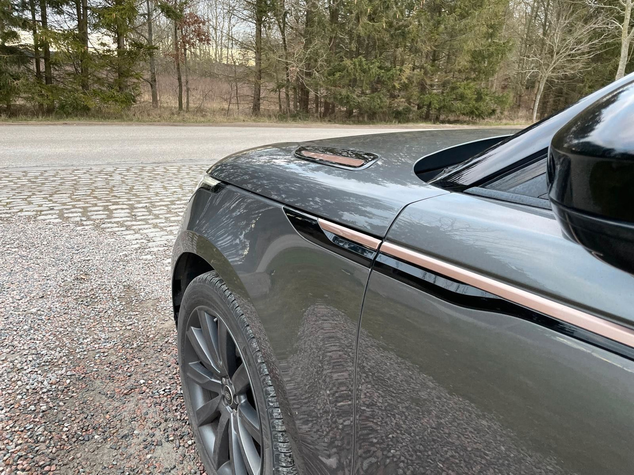 Land Rover Range Rover Velar R-Dynamic 3.0D 4WD Land Rover Range Rover Velar R-Dynamic 3.0D 4WD *RESERVED - SUV/ Todoterreno: foto 5 Land Rover Range Rover Velar R-Dynamic 3.0D 4WD Land Rover Range Rover Velar R-Dynamic 3.0D 4WD *RESERVED - SUV/ Todoterreno: foto 5