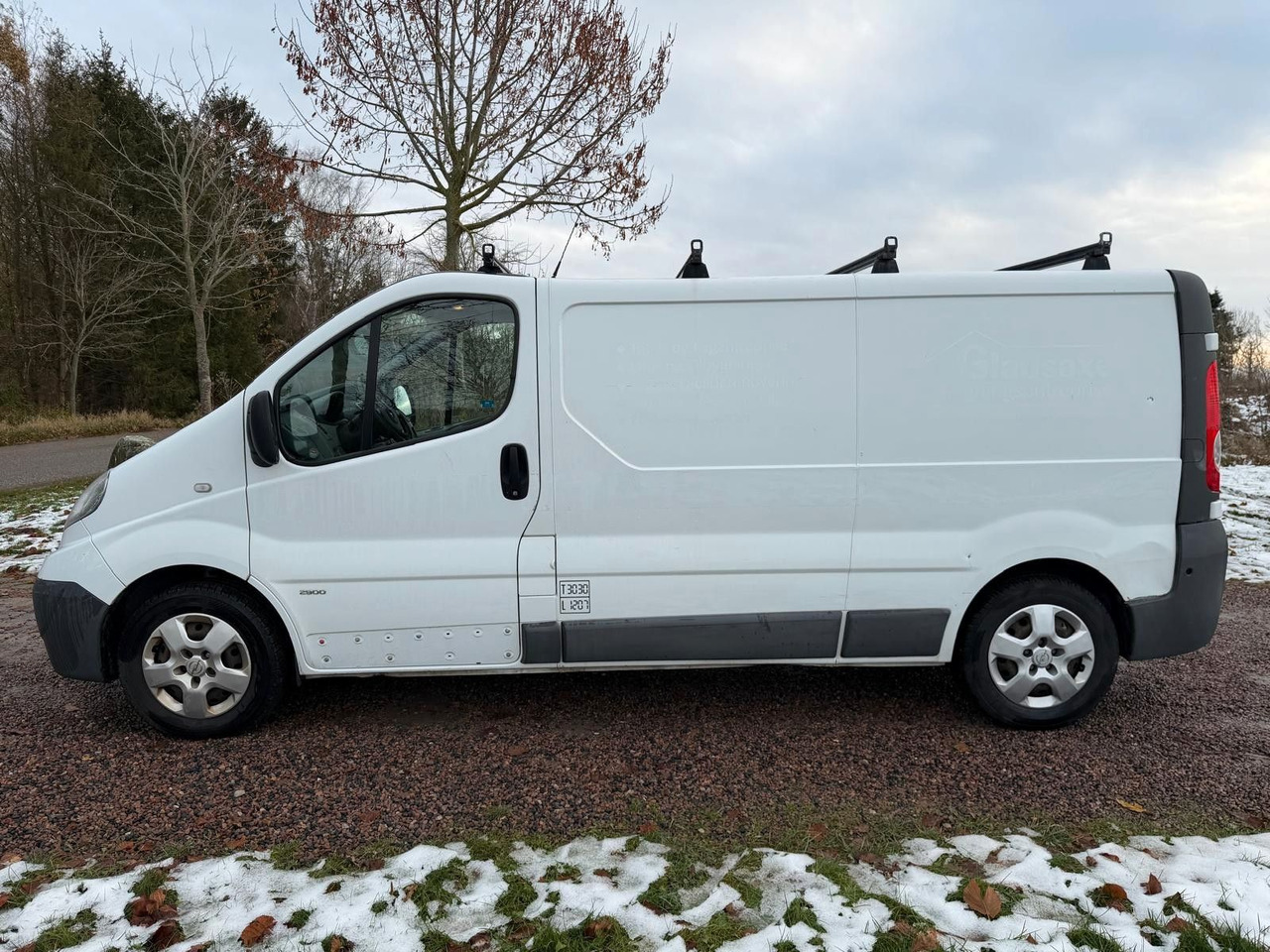 Opel Vivaro 2.0 CDTi *A/C *Long *nur 119000km - Furgoneta de pasajeros: foto 2 Opel Vivaro 2.0 CDTi *A/C *Long *nur 119000km - Furgoneta de pasajeros: foto 2