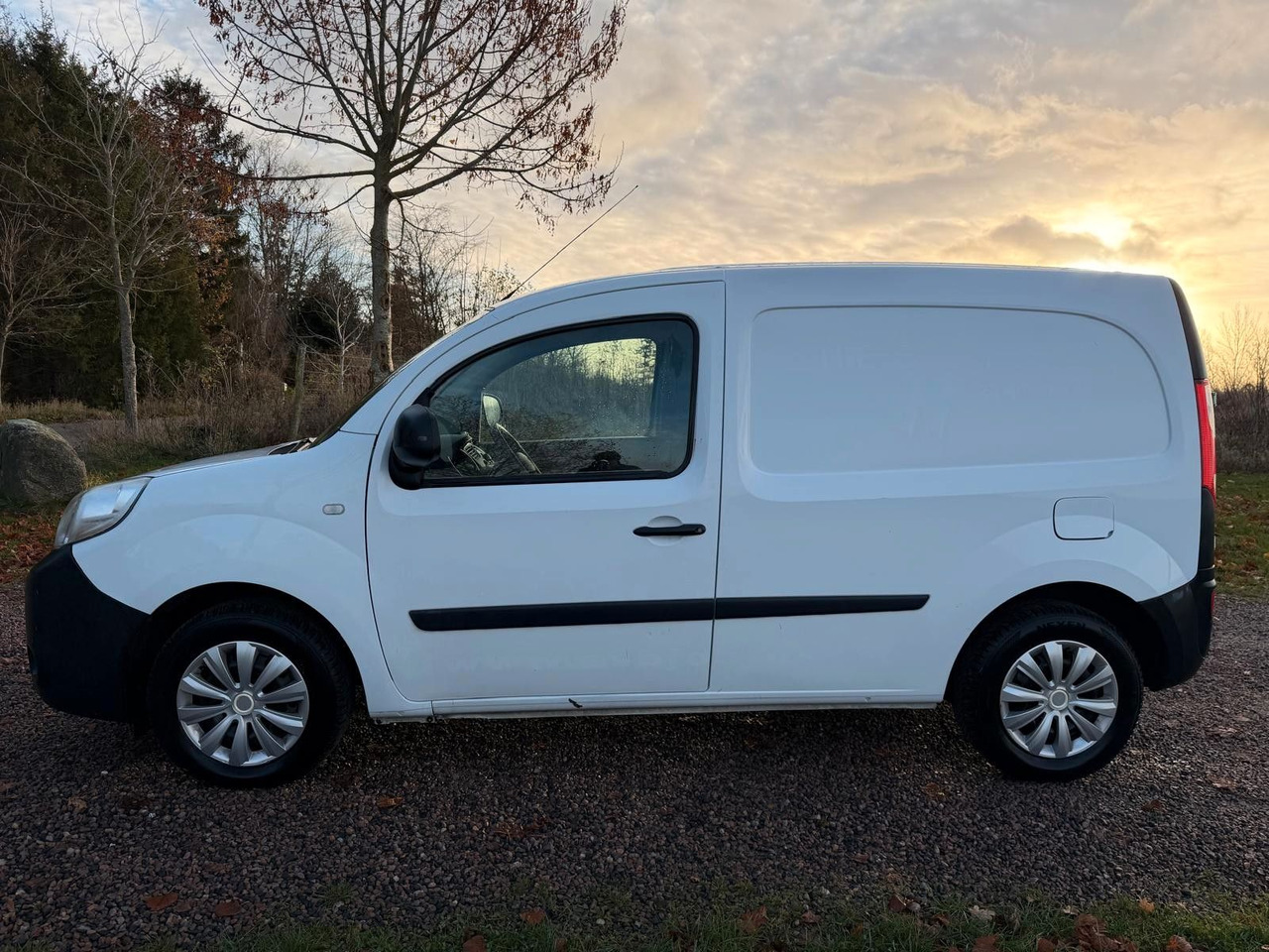 Renault Kangoo Rapid Basis - Furgoneta de pasajeros: foto 4 Renault Kangoo Rapid Basis - Furgoneta de pasajeros: foto 4