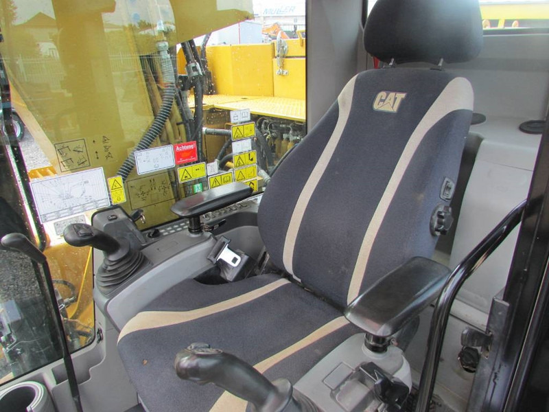Excavadora de cadenas Cat 313 F L Kettenbagger 65.000 EUR / AC: foto 11