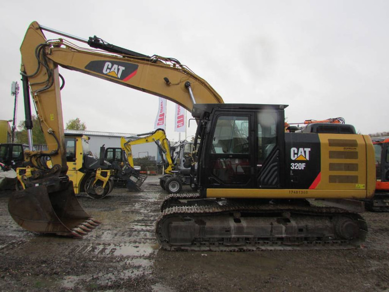 Cat 320 FL Kettenbagger 65.000 EUR - Excavadora de cadenas: foto 1 Cat 320 FL Kettenbagger 65.000 EUR - Excavadora de cadenas: foto 1