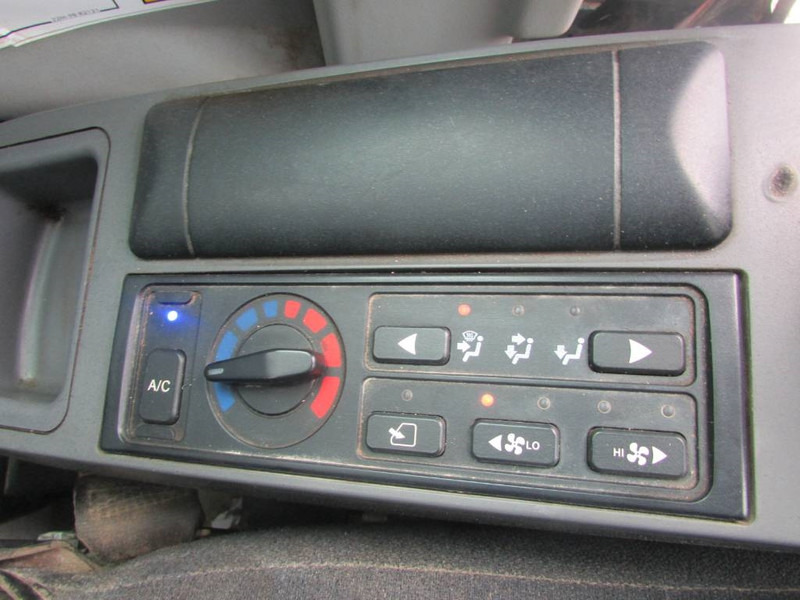 Miniexcavadora Komatsu PC 80 MR-3 Kettenbagger 30.000 EUR / AC: foto 10