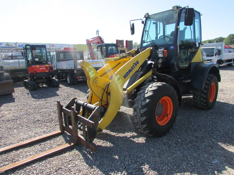 Komatsu WA 100 M-5 Radlader 14.000€ netto - Cargadora de ruedas: foto 1 Komatsu WA 100 M-5 Radlader 14.000€ netto - Cargadora de ruedas: foto 1