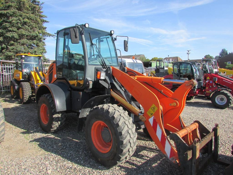 Komatsu WA 100 M-7 Radlader 31.000 EUR - Cargadora de ruedas: foto 4 Komatsu WA 100 M-7 Radlader 31.000 EUR - Cargadora de ruedas: foto 4