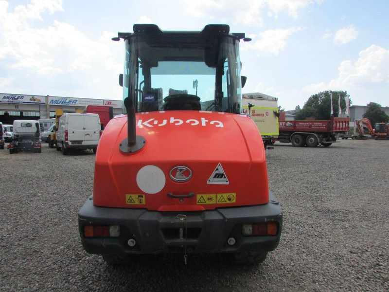 Cargadora de ruedas Kubota R 065 Radlader 31.000 EUR: foto 6 Cargadora de ruedas Kubota R 065 Radlader 31.000 EUR: foto 6