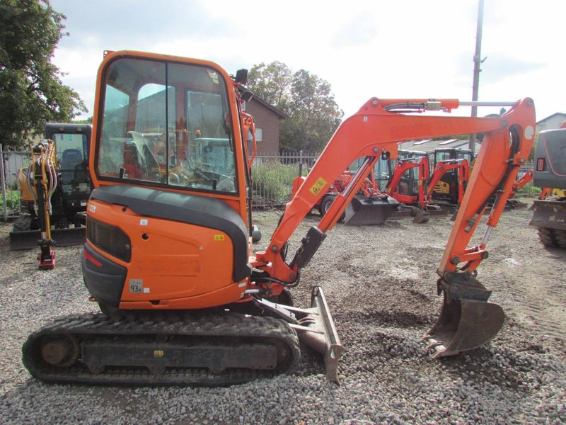 Kubota U 27-4 Minibagger 20.000 EUR - Miniexcavadora: foto 2 Kubota U 27-4 Minibagger 20.000 EUR - Miniexcavadora: foto 2