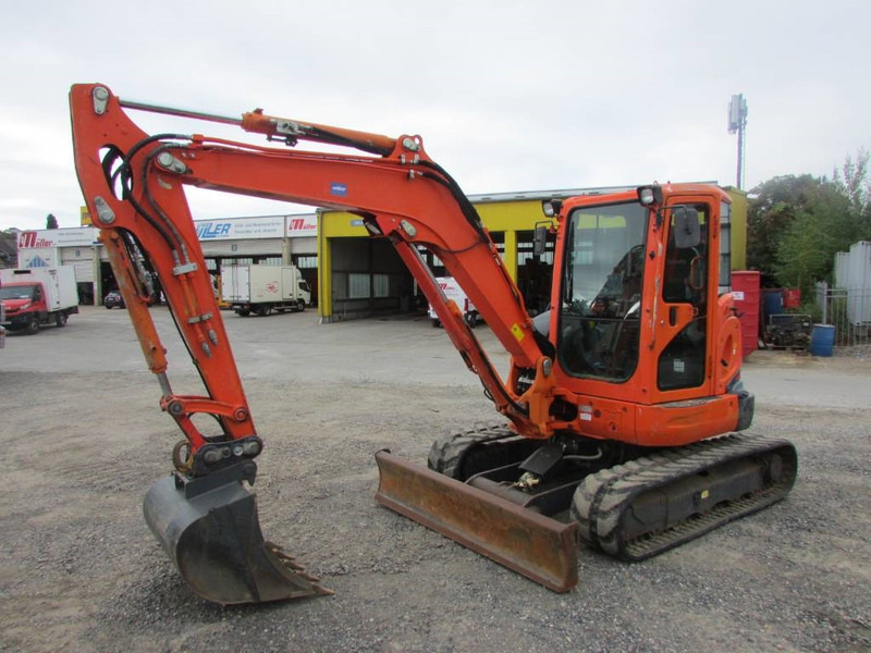 Kubota U 55-4 Minibagger 25.500 EUR - Miniexcavadora: foto 3 Kubota U 55-4 Minibagger 25.500 EUR - Miniexcavadora: foto 3
