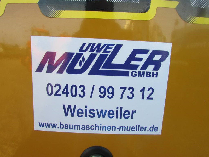 Sany SY 35 U Minibagger 28.000 EUR / AC - Miniexcavadora: foto 5 Sany SY 35 U Minibagger 28.000 EUR / AC - Miniexcavadora: foto 5