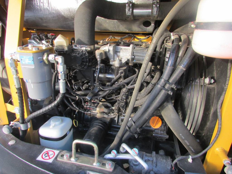 Sany SY 50 U Minibagger 30.000 EUR / AC - Miniexcavadora: foto 5 Sany SY 50 U Minibagger 30.000 EUR / AC - Miniexcavadora: foto 5