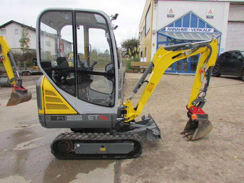 WACKER NEUSON ET 16 Minibagger 22.500 EUR hydr. Schnellwechsler - Miniexcavadora: foto 1 WACKER NEUSON ET 16 Minibagger 22.500 EUR hydr. Schnellwechsler - Miniexcavadora: foto 1