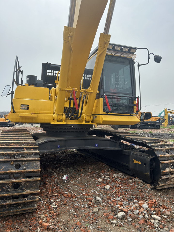 KOMATSU PC450-8 - Excavadora de cadenas: foto 4 KOMATSU PC450-8 - Excavadora de cadenas: foto 4