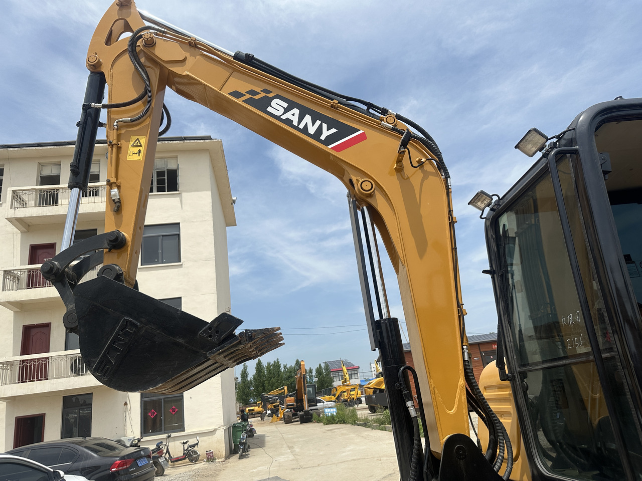 SANY SY55C - Miniexcavadora: foto 2 SANY SY55C - Miniexcavadora: foto 2