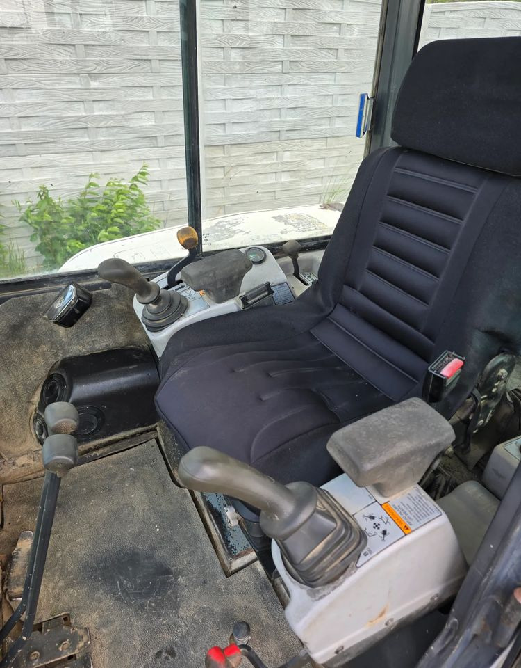 Bobcat - Miniexcavadora: foto 4 Bobcat - Miniexcavadora: foto 4
