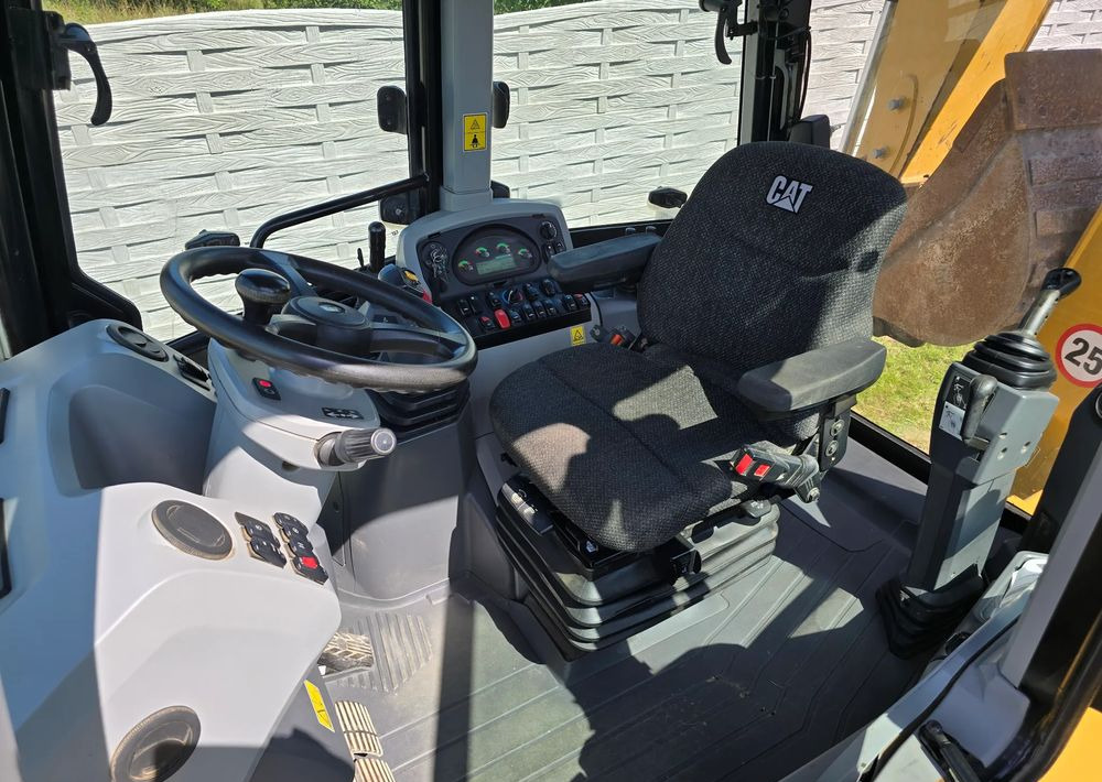 Caterpillar - Retroexcavadora: foto 3 Caterpillar - Retroexcavadora: foto 3