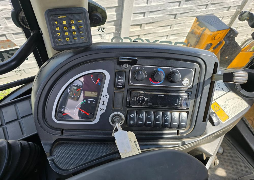 JCB - Retroexcavadora: foto 4 JCB - Retroexcavadora: foto 4