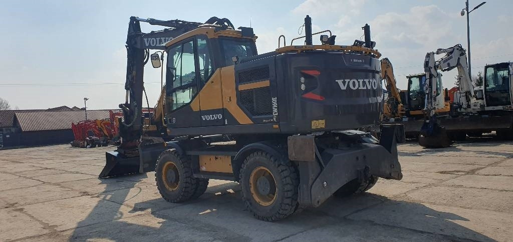Volvo EW 160 E - Excavadora de ruedas: foto 2 Volvo EW 160 E - Excavadora de ruedas: foto 2