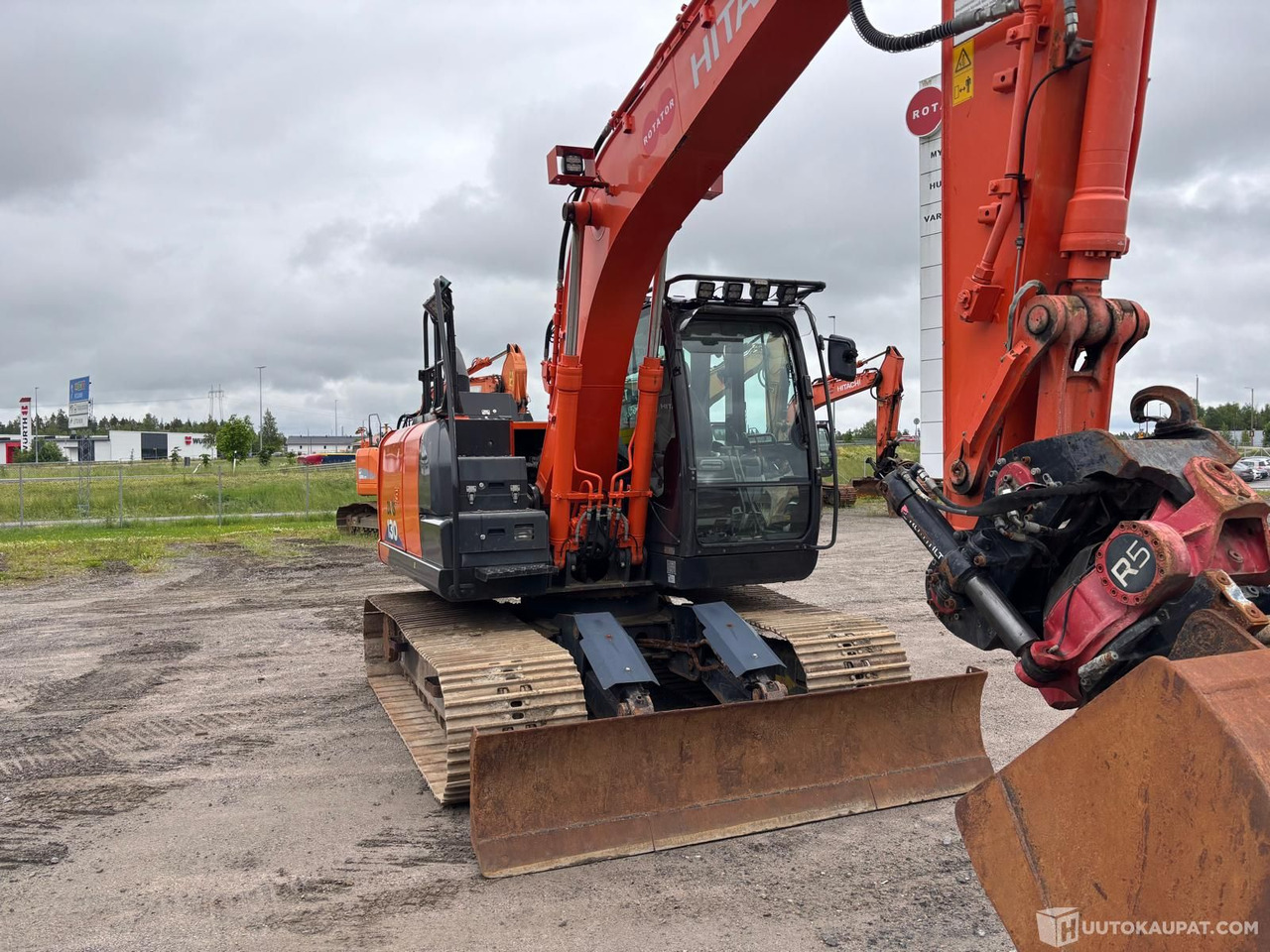 Hitachi ZX130-6, 2017, Lieto - Maquinaria de construcción: foto 4 Hitachi ZX130-6, 2017, Lieto - Maquinaria de construcción: foto 4