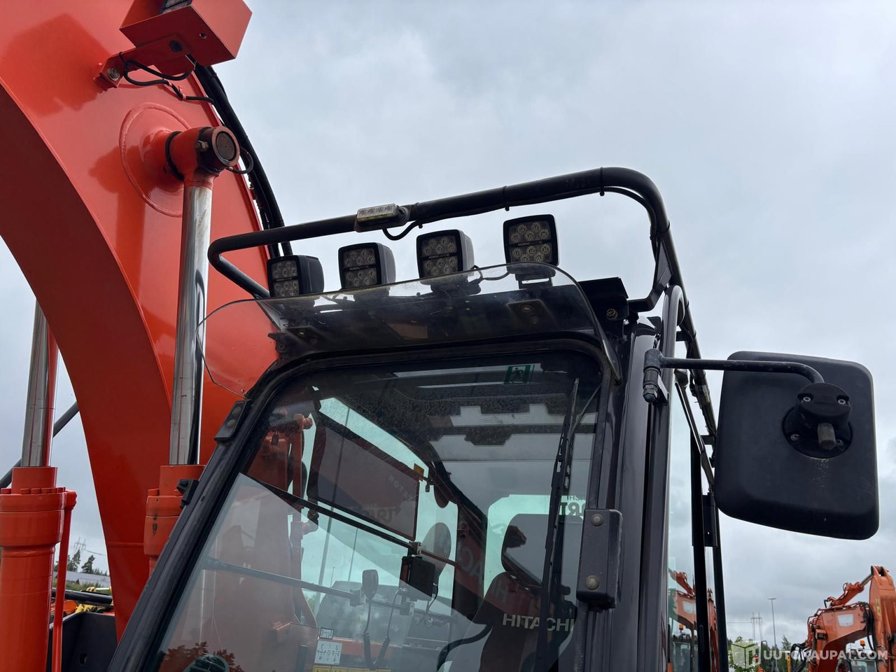 Hitachi ZX130-6, 2017, Lieto - Maquinaria de construcción: foto 5 Hitachi ZX130-6, 2017, Lieto - Maquinaria de construcción: foto 5