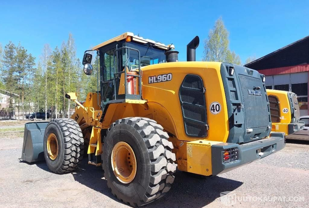 Hyundai HL 960, 2016, 10 210 h Pyöräkuormaaja Nähtävillä Okra messuilla, Oripää - Maquinaria de construcción: foto 5 Hyundai HL 960, 2016, 10 210 h Pyöräkuormaaja Nähtävillä Okra messuilla, Oripää - Maquinaria de construcción: foto 5