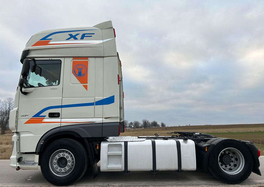 DAF XF 480 OKAZJA 2020 SSC TOP STANDARD / DUŻE KOTŁY / z Polski / jeden właściciel super zadbane SERWISOWANE - Cabeza tractora: foto 3 DAF XF 480 OKAZJA 2020 SSC TOP STANDARD / DUŻE KOTŁY / z Polski / jeden właściciel super zadbane SERWISOWANE - Cabeza tractora: foto 3